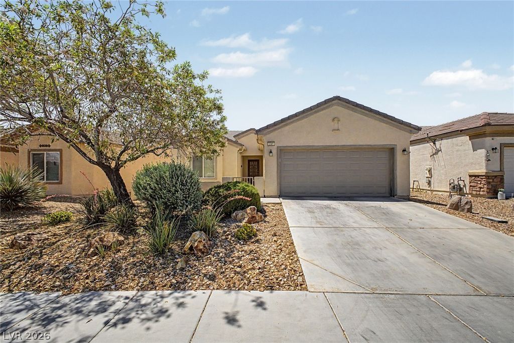 2321 Carrier Dove Way, North Las Vegas, NV 89084