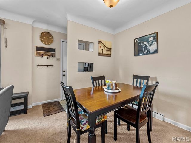 4343 Kay Lane, St Louis, MO 63123