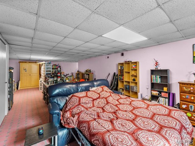 4343 Kay Lane, St Louis, MO 63123