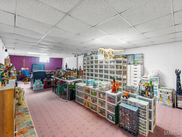 4343 Kay Lane, St Louis, MO 63123