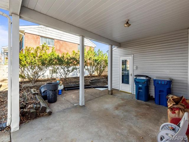 4343 Kay Lane, St Louis, MO 63123