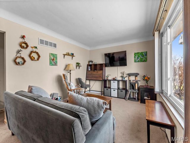 4343 Kay Lane, St Louis, MO 63123