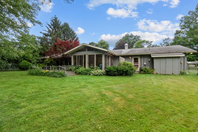 1005 Sassafras Lane, Niles, MI 49120