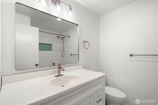 4517 166th Place NE, Redmond, WA 98052