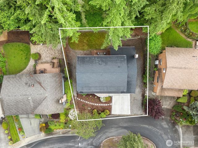 4517 166th Place NE, Redmond, WA 98052