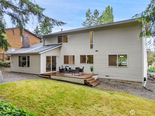 4517 166th Place NE, Redmond, WA 98052