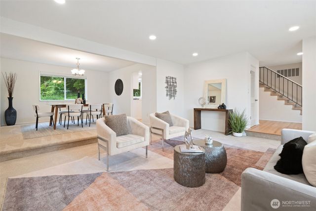 4517 166th Place NE, Redmond, WA 98052