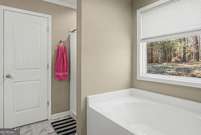 878 Gary Summers Road, Senoia, GA 30276