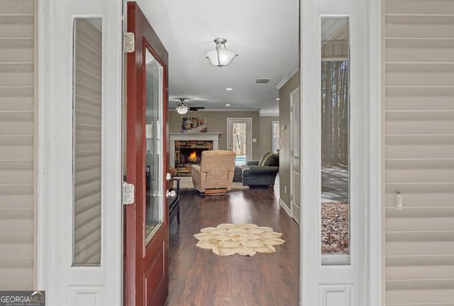 878 Gary Summers Road, Senoia, GA 30276