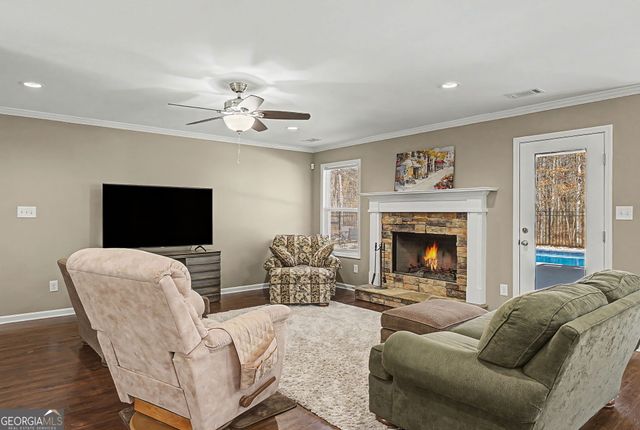 878 Gary Summers Road, Senoia, GA 30276