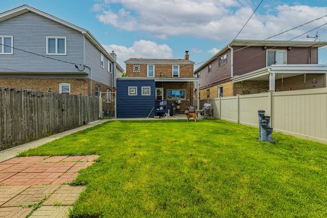 5227 S Neenah Avenue, Chicago, IL 60638