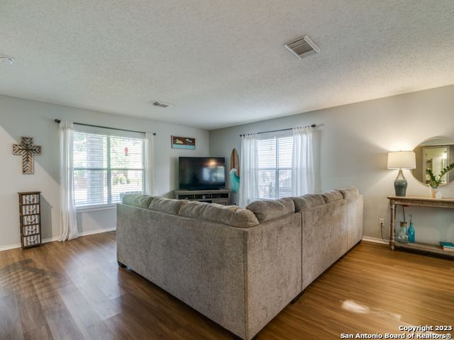 2570 Ashley Oak, Schertz, TX 78154