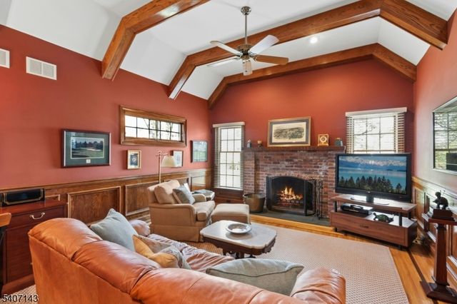 971 Nepawin Ln, Scotch Plains Twp., NJ 07076