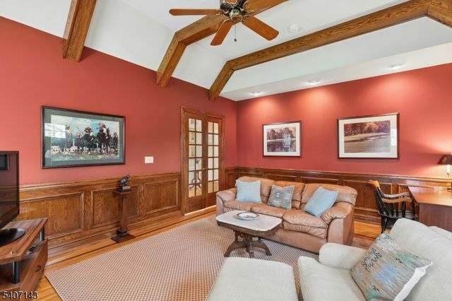 971 Nepawin Ln, Scotch Plains Twp., NJ 07076