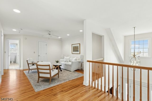 971 Nepawin Ln, Scotch Plains Twp., NJ 07076