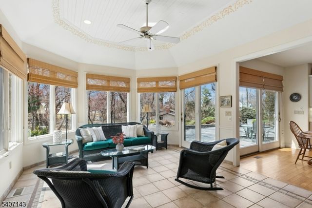 971 Nepawin Ln, Scotch Plains Twp., NJ 07076