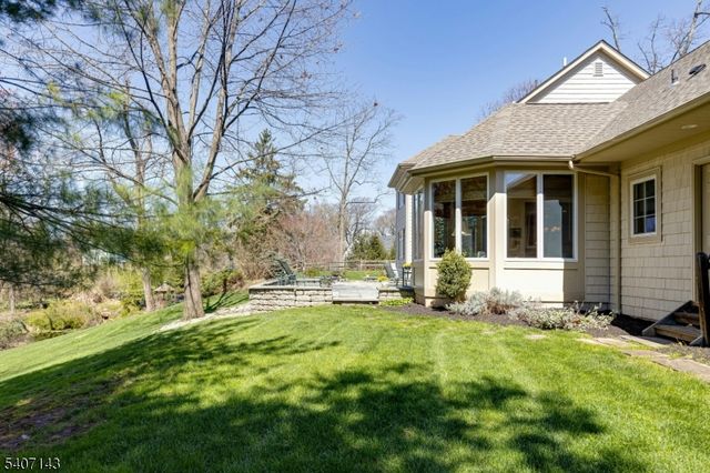 971 Nepawin Ln, Scotch Plains Twp., NJ 07076
