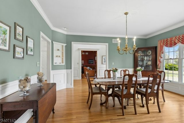 971 Nepawin Ln, Scotch Plains Twp., NJ 07076