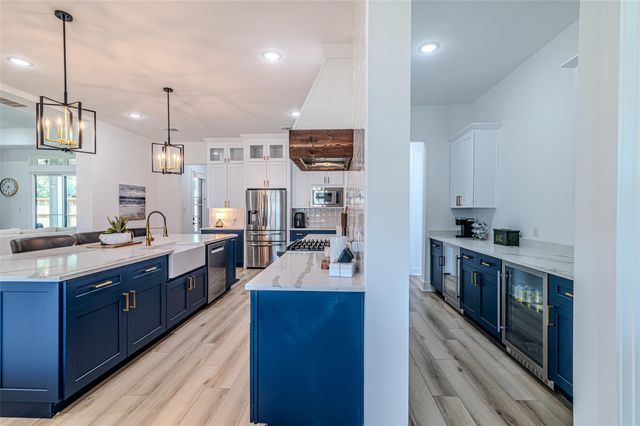 21823 White Oak View Drive, Tomball, TX 77375