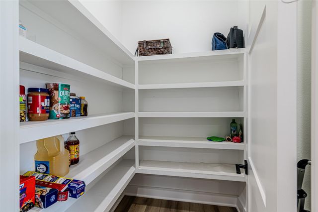 21823 White Oak View Drive, Tomball, TX 77375