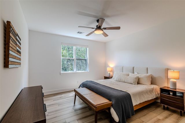 21823 White Oak View Drive, Tomball, TX 77375