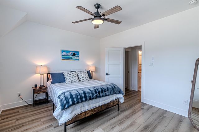 21823 White Oak View Drive, Tomball, TX 77375