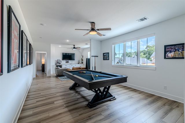 21823 White Oak View Drive, Tomball, TX 77375