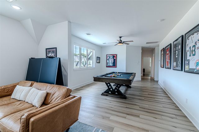 21823 White Oak View Drive, Tomball, TX 77375