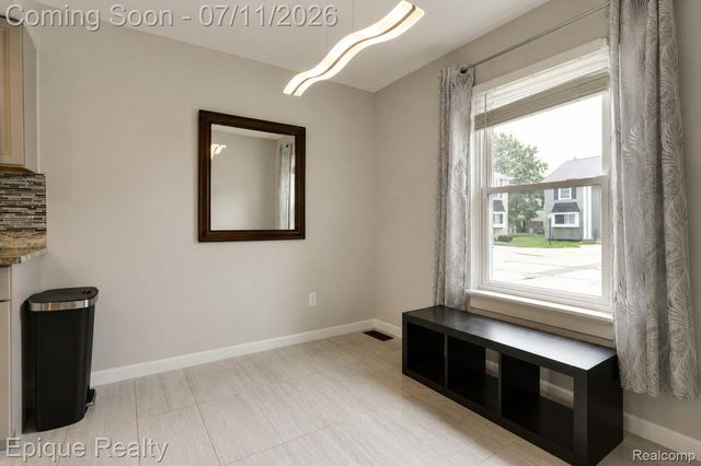 37525 Charter Oaks Boulevard, Clinton Charter Township, MI 48036