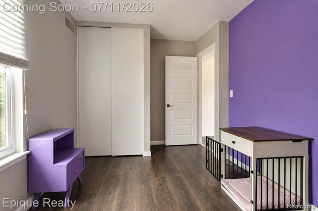 37525 Charter Oaks Boulevard, Clinton Charter Township, MI 48036