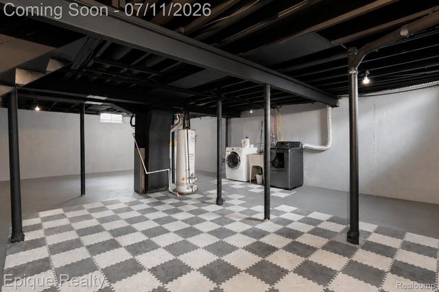 37525 Charter Oaks Boulevard, Clinton Charter Township, MI 48036