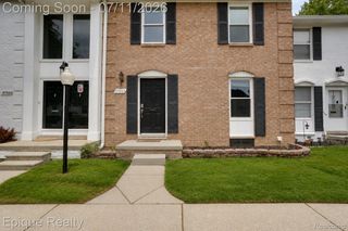 37525 Charter Oaks Boulevard, Clinton Charter Township, MI 48036