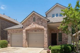 324 Kirby Drive, Lantana, TX 76226