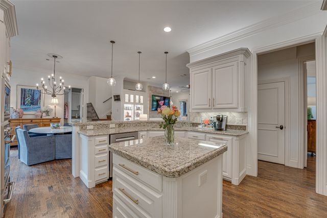 5716 Walden Drive, Plano, TX 75093