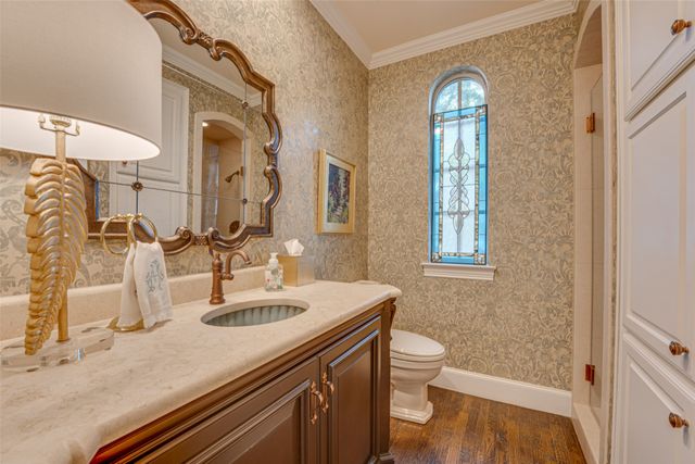 5716 Walden Drive, Plano, TX 75093