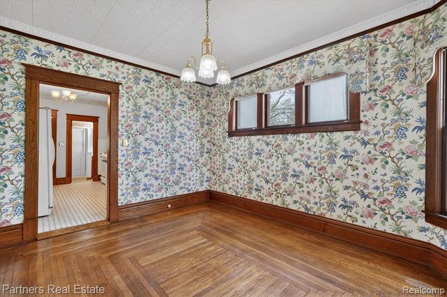 415 W Sibley Street, Howell, MI 48843