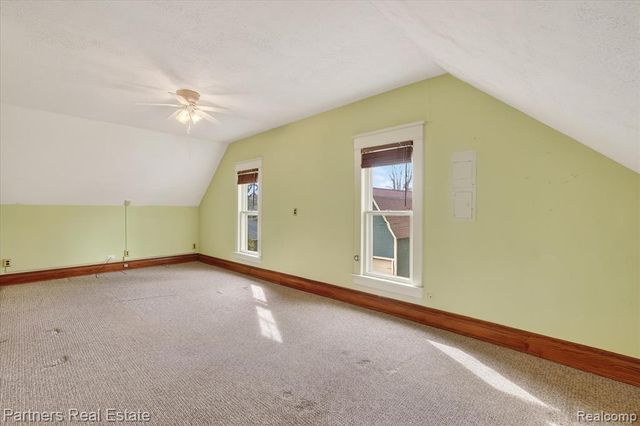 415 W Sibley Street, Howell, MI 48843