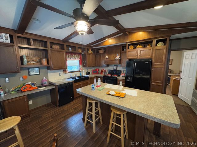 27 Bokchito Street, Canadian, OK 74425