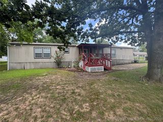 27 Bokchito Street, Canadian, OK 74425