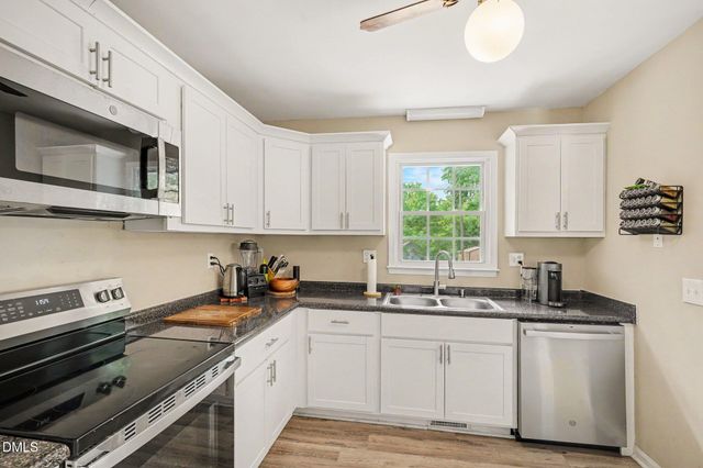 605 Sawmill Road, Raleigh, NC 27615