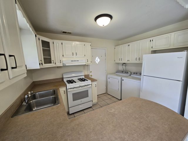 16516 Spaulding Avenue, Markham, IL 60428