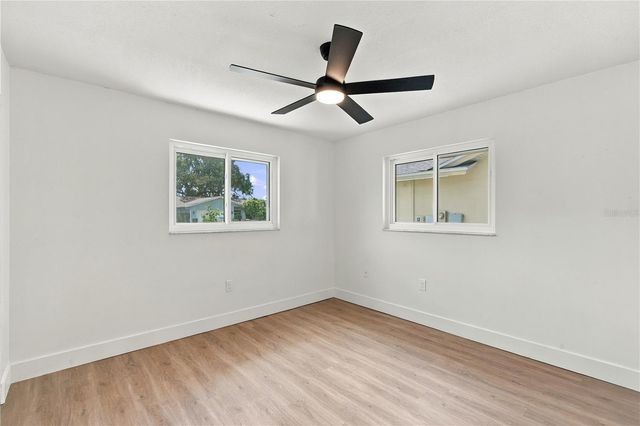 1630 DALE CIRCLE N, Dunedin, FL 34698