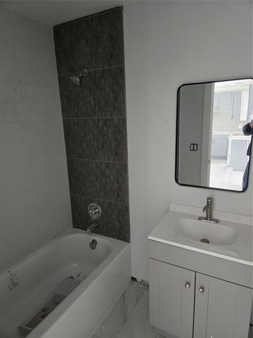 5209 NW 18th Ct, Lauderhill, FL 33313