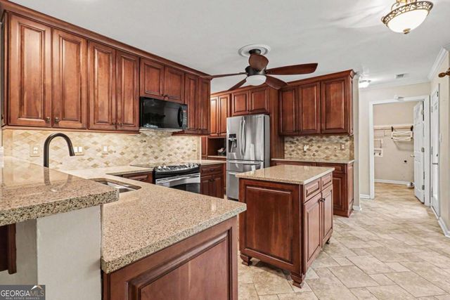 250 Terrane Ridge, Peachtree City, GA 30269