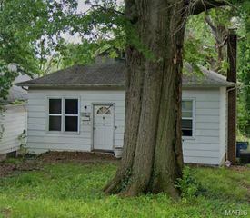7180 Theodore Avenue, Jennings, MO 63136