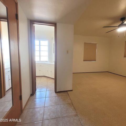 8229 E CAMBRIDGE Avenue, Scottsdale, AZ 85257