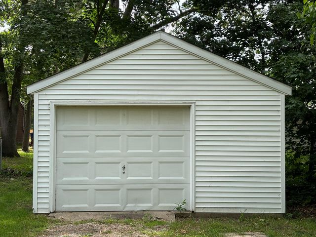 111 Prospect Street, Plainwell, MI 49080