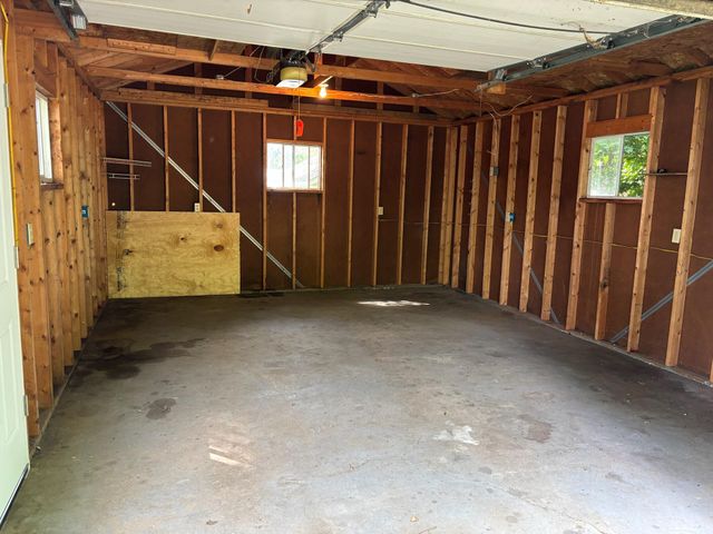 111 Prospect Street, Plainwell, MI 49080