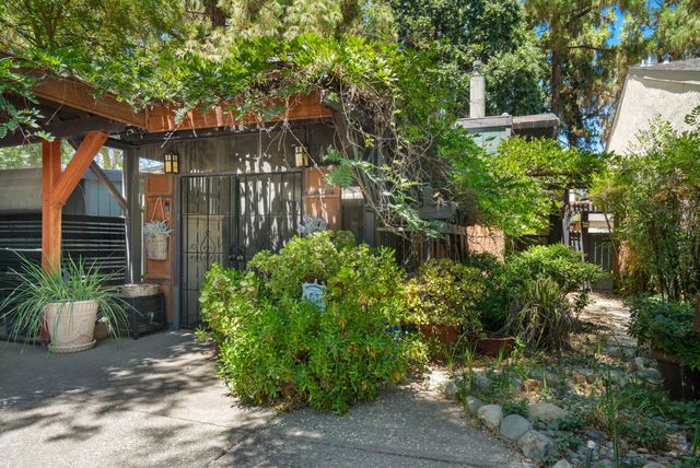 771 Bianco Ct, Davis, CA 95616