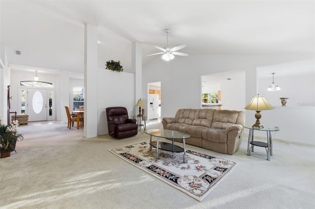 36602 HONEY TREE COURT, Eustis, FL 32736